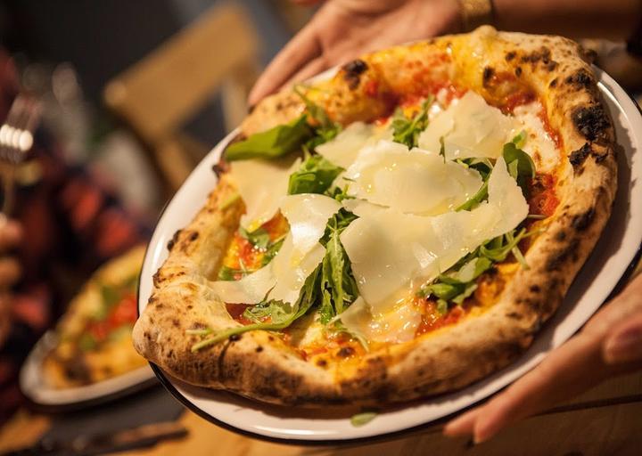 Naples Authentic Neapolitan Pizza